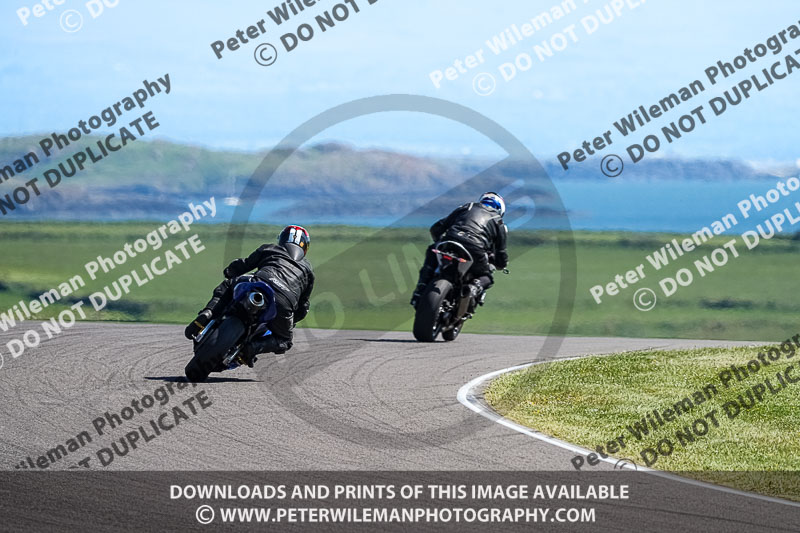 anglesey no limits trackday;anglesey photographs;anglesey trackday photographs;enduro digital images;event digital images;eventdigitalimages;no limits trackdays;peter wileman photography;racing digital images;trac mon;trackday digital images;trackday photos;ty croes
